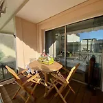 Cannes - Latour-Maubourg - 2 P Renove Tout Confort