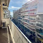 Cannes - Latour-Maubourg - 2 P Renove Tout Confort
